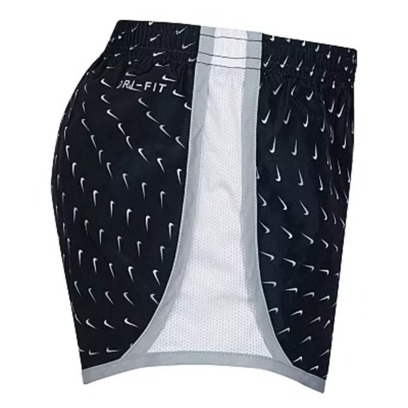 Nike Dri-FIT Shorts  6x Girl's - Picture 4 of 13